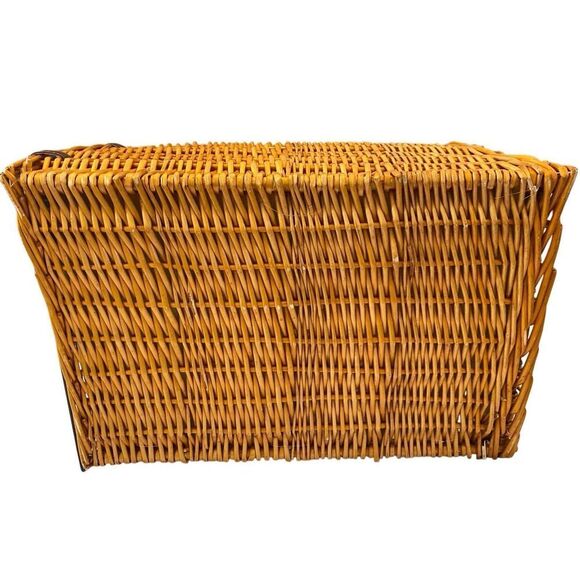 Medium Wicker Pet Carrier Plaid Lining Cat Dog Travel Vacation Luggage - Picture 5 of 16